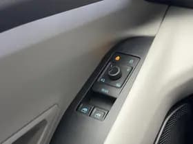 Ford Capri Premium Extended Range RWD 77 kWh | Panorama dak | Trekhaak wegkl. | Head-Up | Stuurwielverw. | Apple Carplay thumbnail 23