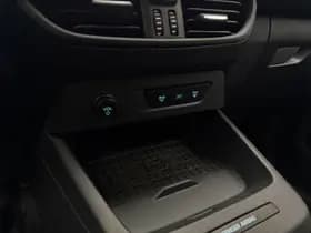 Ford E-Transit Cour. Limited 44 kWh | Driver Ass. Pack | Trekhaak | Winter Pack | Laadvloerbescherming | LED laadruimteverlichting | Navi thumbnail 23