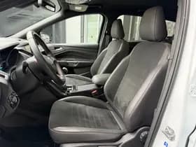 Ford Kuga 1.5 EcoBoost ST Line | 1800kg trekgw. | 19 inch | Winter Pack | Camera | Carplay | Dealer onderhouden | Reservewiel thumbnail 13