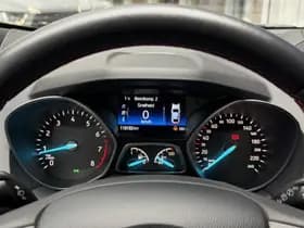 Ford Kuga 1.5 EcoBoost ST Line | 1800kg trekgw. | 19 inch | Winter Pack | Camera | Carplay | Dealer onderhouden | Reservewiel thumbnail 20