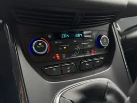 Ford Kuga 1.5 EcoBoost ST Line | 1800kg trekgw. | 19 inch | Winter Pack | Camera | Carplay | Dealer onderhouden | Reservewiel thumbnail 24