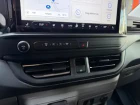 Ford Transit Custom 280 2.0 TDCI L1H1 Limited thumbnail 32