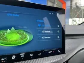 Ford Kuga 2.5 PHEV ST-Line X | Technology Pack | Winter Pack | Adaptive Cruise | 360 camera | Apple Carplay thumbnail 38