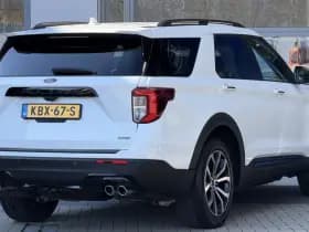 Ford Explorer 3.0 V6 EcoBoost PHEV ST-Line thumbnail 3