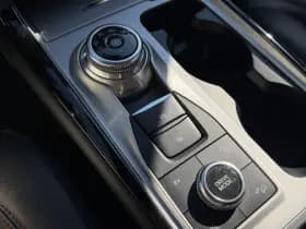 Ford Explorer 3.0 V6 EcoBoost PHEV ST-Line thumbnail 38