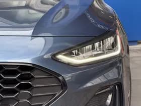 Ford Focus 1.0 Hybrid ST Line X thumbnail 6