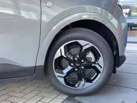 Ford Transit Courier thumbnail 29