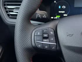 Ford Kuga 2.5 PHEV ST-Line X Black Package | Matrix LED | Panoramadak | Trekhaak wegkl. | Magnetic Grey thumbnail 25