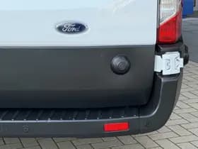 Ford Transit 350 2.0 TDCI L4H3 Trend RWD | Cruise Control | Betimmering | Verwarmde voorruit | Armsteun thumbnail 10