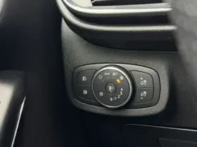 Ford Fiesta 1.0 EcoBoost ST-Line | Panoramadak | Design-pack | Winter-pack | Apple carplay thumbnail 18