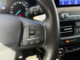 Ford Focus thumbnail 23