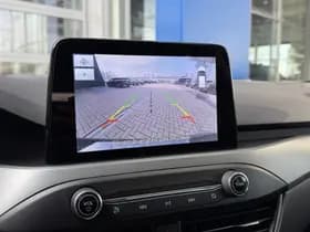 Ford Focus Wagon 1.0 EcoBoost Hybrid Active | Adaptive Cruise | Winter Pack | Camera | BLIS | 18 inch | Apple Carplay | Navigatie thumbnail 32