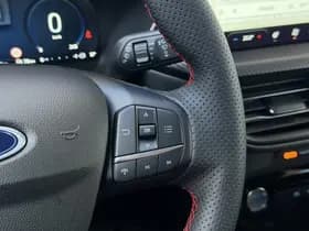 Ford Kuga 2.5 PHEV ST-Line thumbnail 27