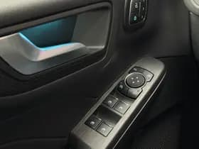 Ford Kuga 2.5 PHEV ST-Line X | Matrix LED | Trekhaak wegkl. | Panorama dak | Winter Pack | 19 inch | B&O | Adaptive Cruise thumbnail 21