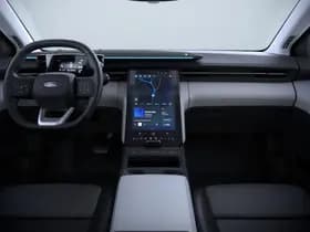 Ford Explorer Premium Extended Range RWD 79 kWh thumbnail 3