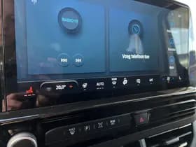 Ford Transit Custom 320 2.0 TDCI L2H1 Limited Dubbel Cabine 136 PK AUT. | 2x Schuifdeur | Groot scherm | Apple Carplay | 17 inch | AGR stoel | Keyless| thumbnail 37