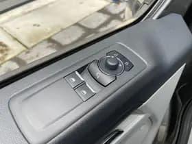 Ford Transit Custom 320 2.5 PHEV L2H1 Limited thumbnail 18