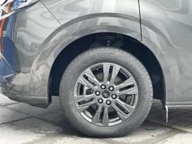 Ford Transit Custom 320 2.5 PHEV L2H1 Limited thumbnail 33