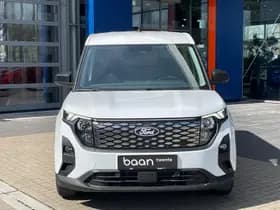 Ford E-Transit Courier thumbnail 5