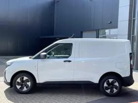Ford E-Transit Courier thumbnail 6