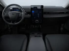 Ford Mustang Mach-E Standard RWD 73 kWh thumbnail 2