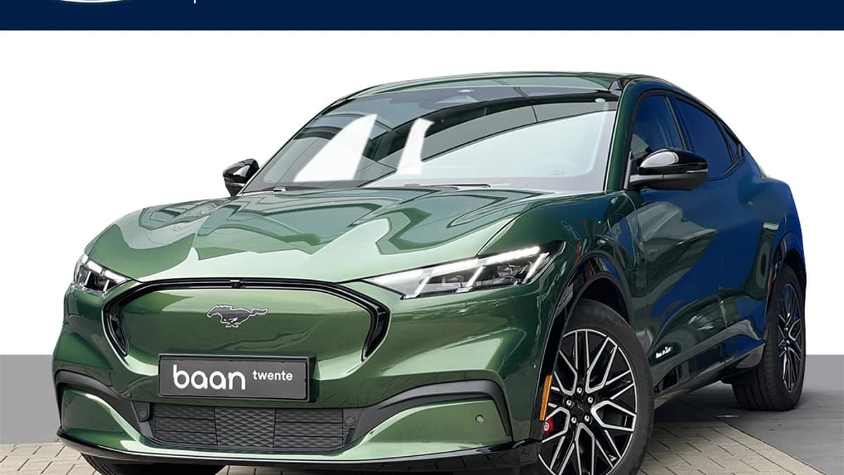 Ford Mustang Mach-E Extended Premium RWD 88 kWh — foto 1