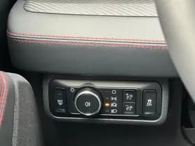 Ford Mustang Mach-E Extended Premium RWD 88 kWh thumbnail 18