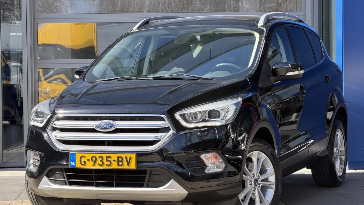 Ford Kuga 1.5 EcoBoost Titanium | Trekhaak | 2.000kg trekgw. | All season | Xenon | Navigatie | Apple Carplay — foto 1