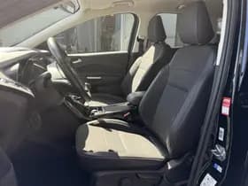 Ford Kuga 1.5 EcoBoost Titanium | Trekhaak | 2.000kg trekgw. | All season | Xenon | Navigatie | Apple Carplay thumbnail 12