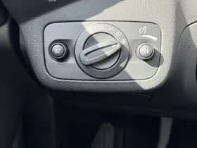 Ford Kuga 1.5 EcoBoost Titanium | Trekhaak | 2.000kg trekgw. | All season | Xenon | Navigatie | Apple Carplay thumbnail 19