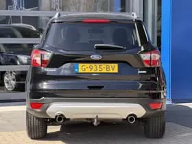 Ford Kuga 1.5 EcoBoost Titanium | Trekhaak | 2.000kg trekgw. | All season | Xenon | Navigatie | Apple Carplay thumbnail 5