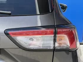 Ford Kuga thumbnail 11