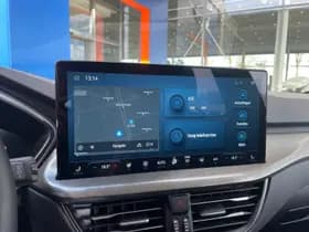 Ford Kuga 2.5 PHEV Titanium thumbnail 12