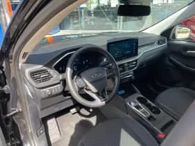 Ford Kuga 2.5 PHEV Titanium thumbnail 4