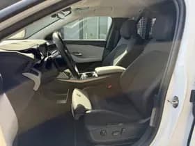 Ford Explorer CARGO Select Extended Range RWD 77 kWh thumbnail 23