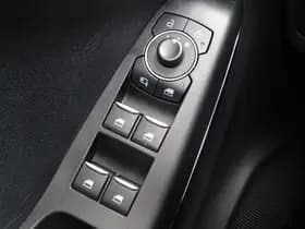 Ford Puma 1.0 Turbo 125pk Mild Hybride ST-Line Vignale Automaat | Keyless | Elek. Achterklep | Panoramadak | 19 Inch | Camera | Trekhaak | Stoelverw. | Cruise. | Full Led Koplampen | Fantastic Red | thumbnail 18