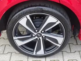 Ford Puma 1.0 Turbo 125pk Mild Hybride ST-Line Vignale Automaat | Keyless | Elek. Achterklep | Panoramadak | 19 Inch | Camera | Trekhaak | Stoelverw. | Cruise. | Full Led Koplampen | Fantastic Red | thumbnail 8