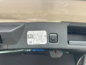 Ford Kuga thumbnail 28