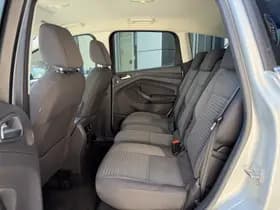 Ford C-Max thumbnail 12