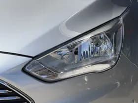 Ford C-Max thumbnail 6