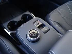 Ford Mustang Mach-E thumbnail 16