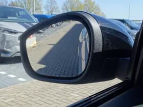 Ford Mustang Mach-E thumbnail 23