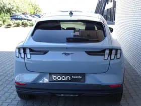 Ford Mustang Mach-E thumbnail 8