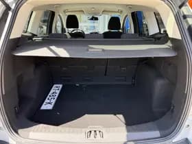 Ford Kuga thumbnail 11