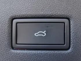 Ford Explorer thumbnail 18