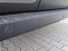 Ford E-Transit L2H2 Trend 68 kWh | 4,25 T | B Rijbewijs | laadvloer hout | pass. airbag | blis | camera | frozen white | uit voorraad leverbaar! thumbnail 17