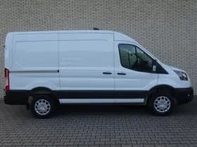Ford E-Transit L2H2 Trend 68 kWh | 4,25 T | B Rijbewijs | laadvloer hout | pass. airbag | blis | camera | frozen white | uit voorraad leverbaar! thumbnail 5