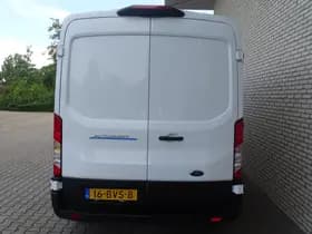 Ford E-Transit L2H2 Trend 68 kWh | 4,25 T | B Rijbewijs | laadvloer hout | pass. airbag | blis | camera | frozen white | uit voorraad leverbaar! thumbnail 6