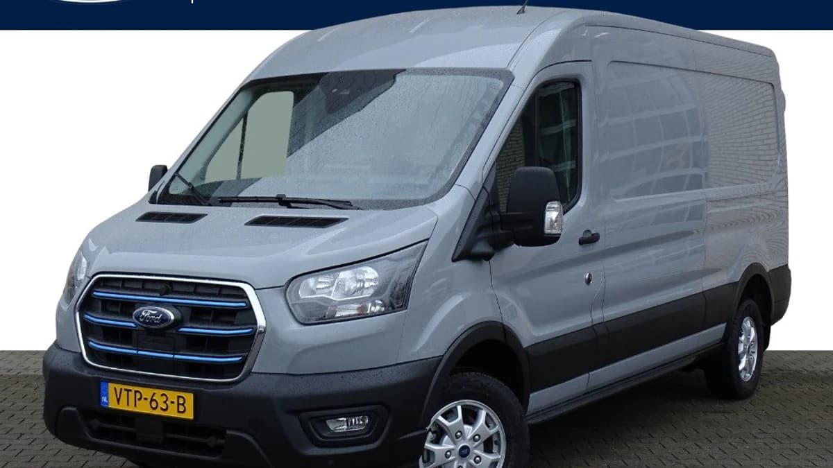 Ford E-Transit 350 L3H2 68 kWh - 184pk | blis | adaptieve cruise | camera 360 graden | bijrijdersstoel | stoelverw. | automatische airco | sync 4 | groot scherm — foto 1