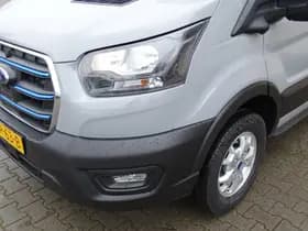 Ford E-Transit 350 L3H2 68 kWh - 184pk | blis | adaptieve cruise | camera 360 graden | bijrijdersstoel | stoelverw. | automatische airco | sync 4 | groot scherm thumbnail 3